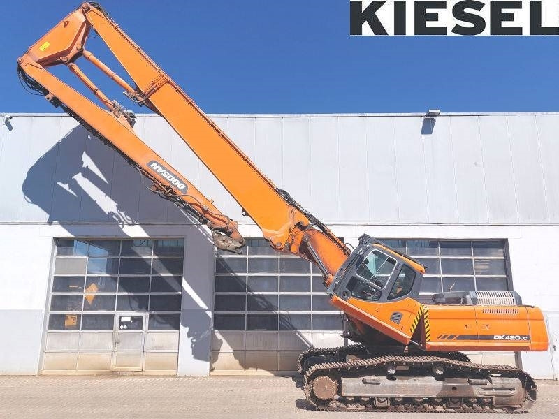 Doosan DX 420 LC - Máy xúc phá dỡ: hình 1 Doosan DX 420 LC - Máy xúc phá dỡ: hình 1