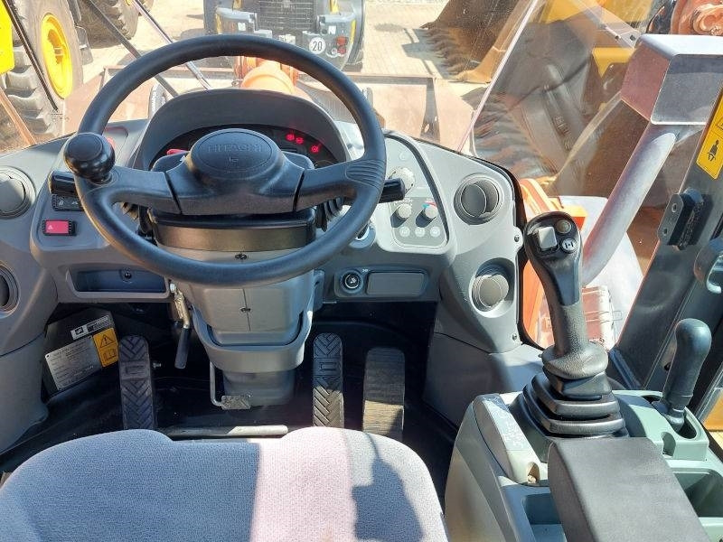 Máy xúc lật bánh lốp Hitachi ZW 250-6: hình 11