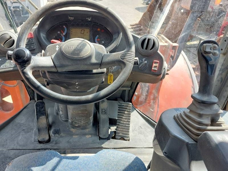 Máy xúc lật bánh lốp Hitachi ZW 310: hình 11