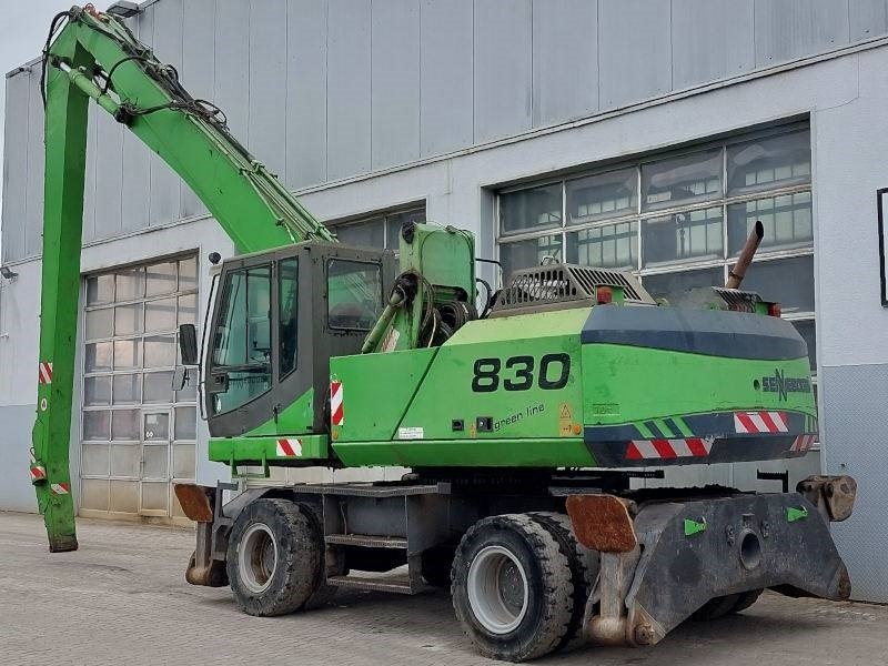 Sennebogen 830 - Máy cạp rác/ Công nghiệp: hình 3 Sennebogen 830 - Máy cạp rác/ Công nghiệp: hình 3