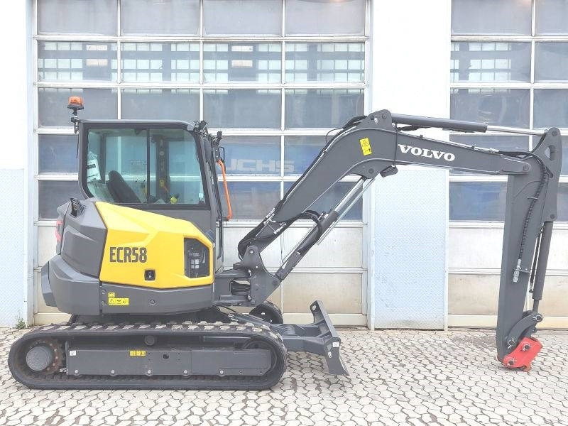 Volvo ECR 58 F - Máy xúc mini: hình 5 Volvo ECR 58 F - Máy xúc mini: hình 5