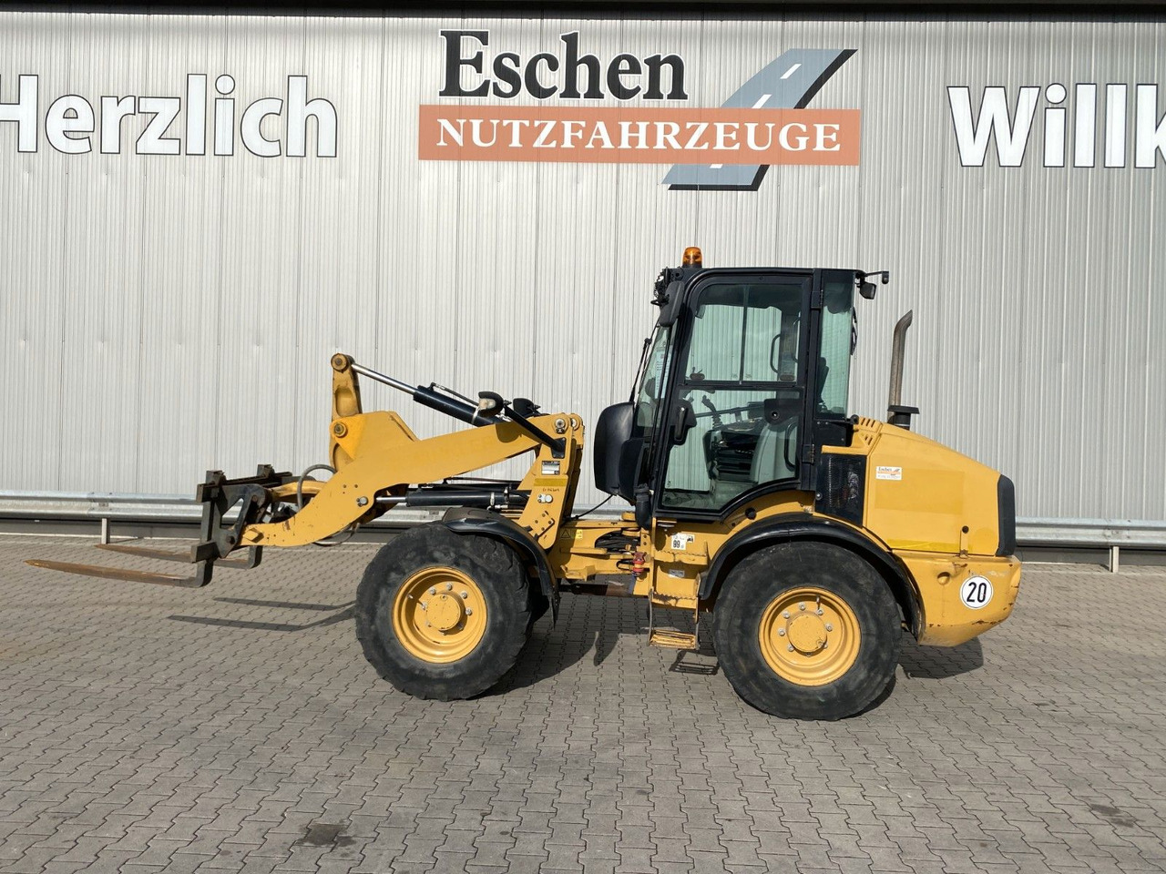 CAT 908 M | 55kw*Gabel + Schaufel - Máy xúc lật bánh lốp: hình 4 CAT 908 M | 55kw*Gabel + Schaufel - Máy xúc lật bánh lốp: hình 4
