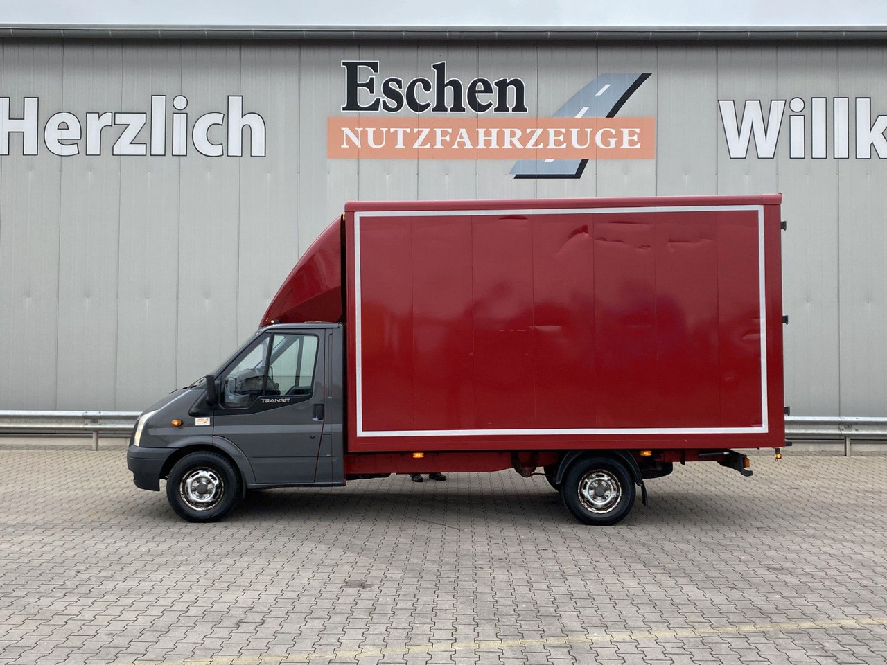 Ford Transit 140 T 350 Möbelkoffer| 3xSitze*ABS*ESP - Xe tải nhỏ thùng kín: hình 2 Ford Transit 140 T 350 Möbelkoffer| 3xSitze*ABS*ESP - Xe tải nhỏ thùng kín: hình 2