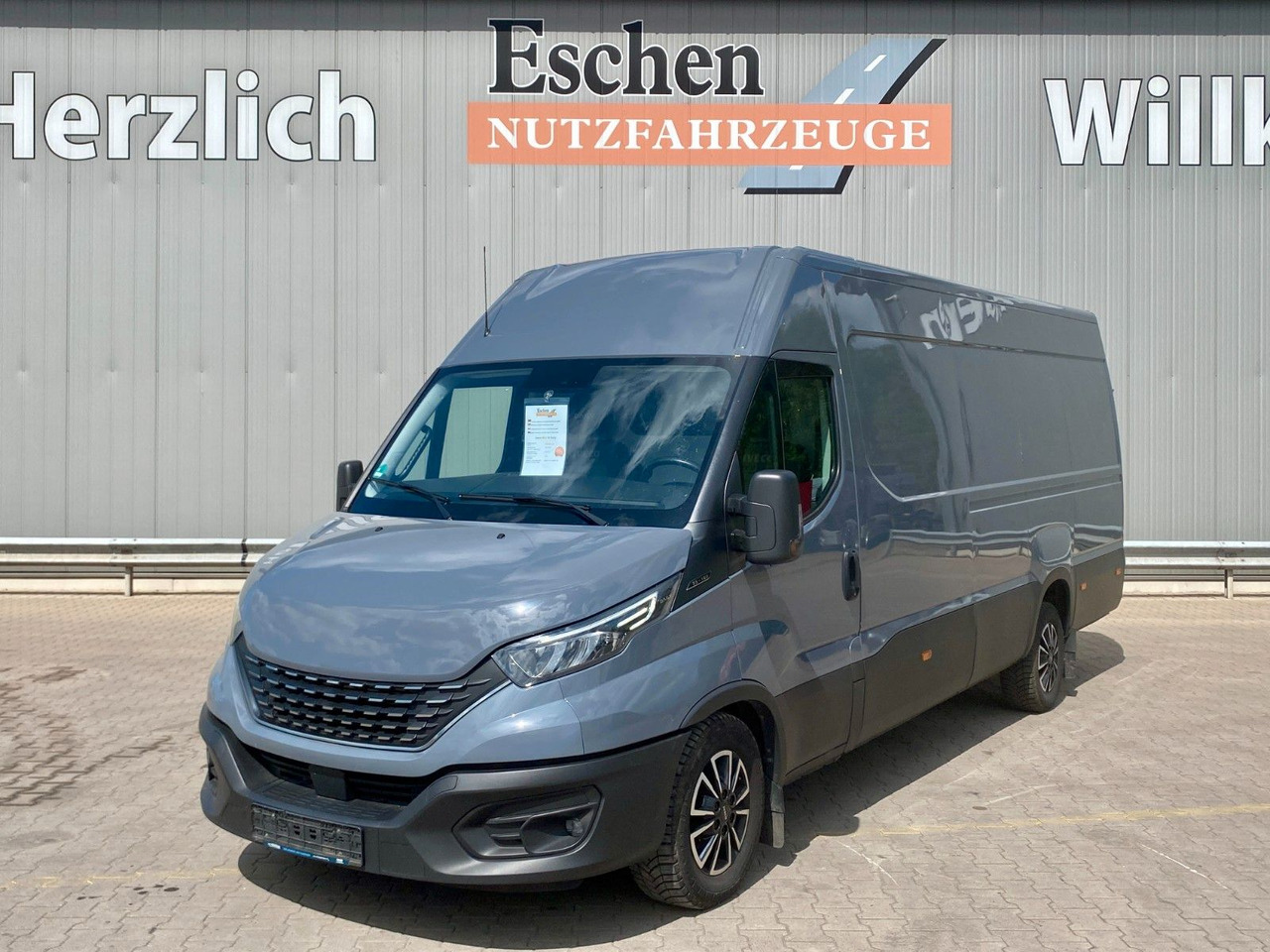 Iveco 35 S 16 Daily | Schiebetür*Kamera*Navi*AC*1.Hand - Xe van chở hàng: hình 1 Iveco 35 S 16 Daily | Schiebetür*Kamera*Navi*AC*1.Hand - Xe van chở hàng: hình 1
