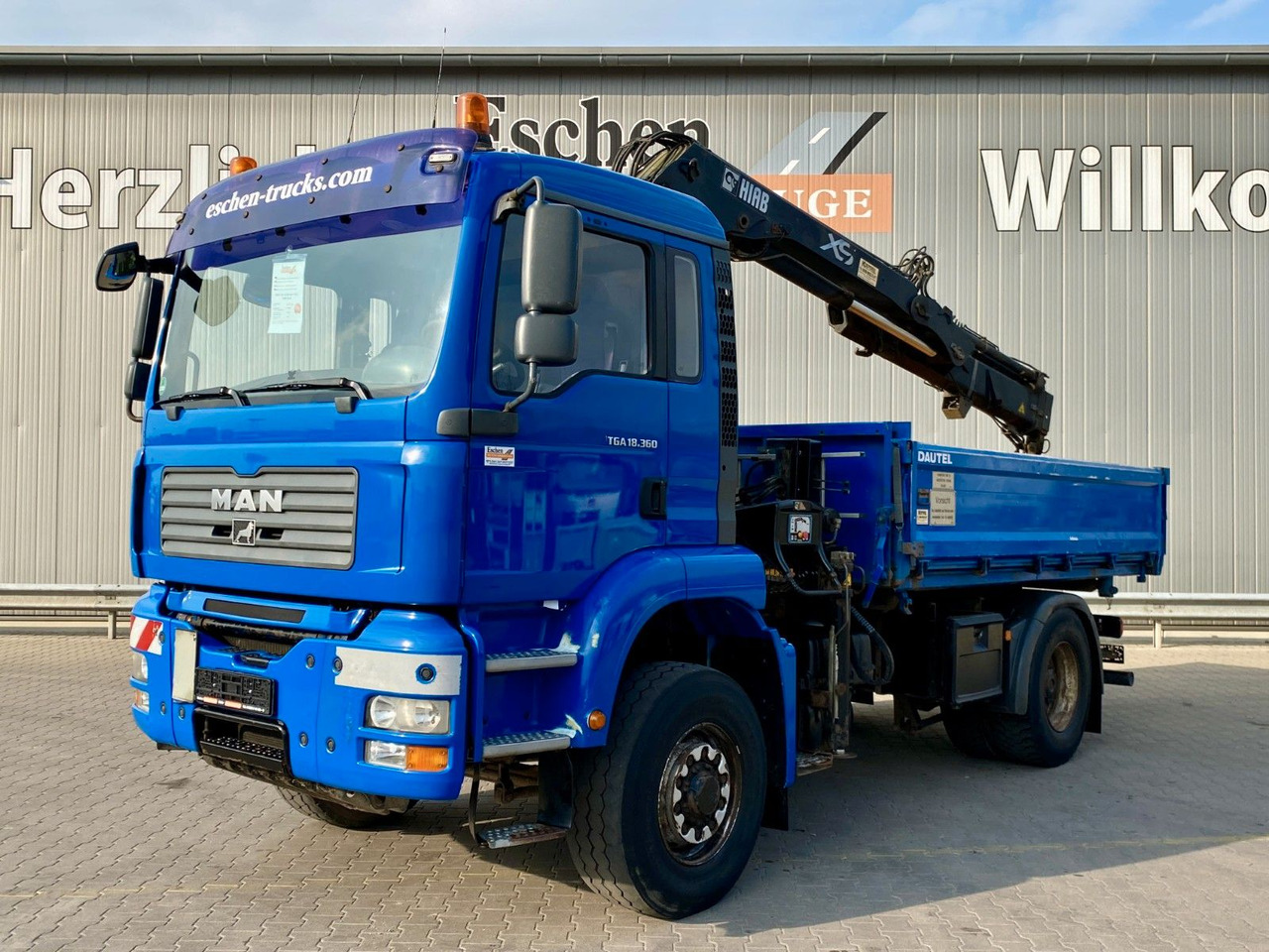 MAN TGA 18.360 4x4H BL*HIAB 122 BS-2*Dautel 3-Seiten - Xe ben, Xe cẩu tự hành: hình 1 MAN TGA 18.360 4x4H BL*HIAB 122 BS-2*Dautel 3-Seiten - Xe ben, Xe cẩu tự hành: hình 1