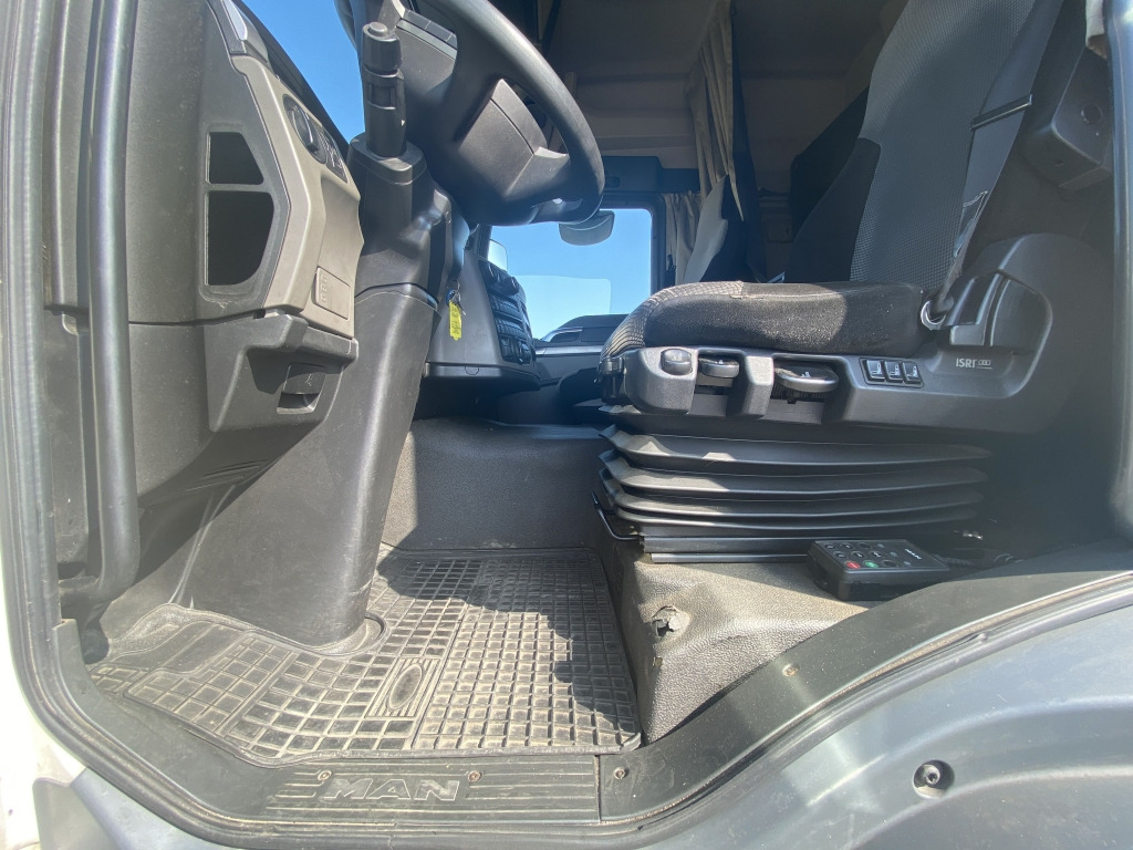 MAN TGL 12.250 4x2 BL - Xe tải thùng mui bạt: hình 5 MAN TGL 12.250 4x2 BL - Xe tải thùng mui bạt: hình 5