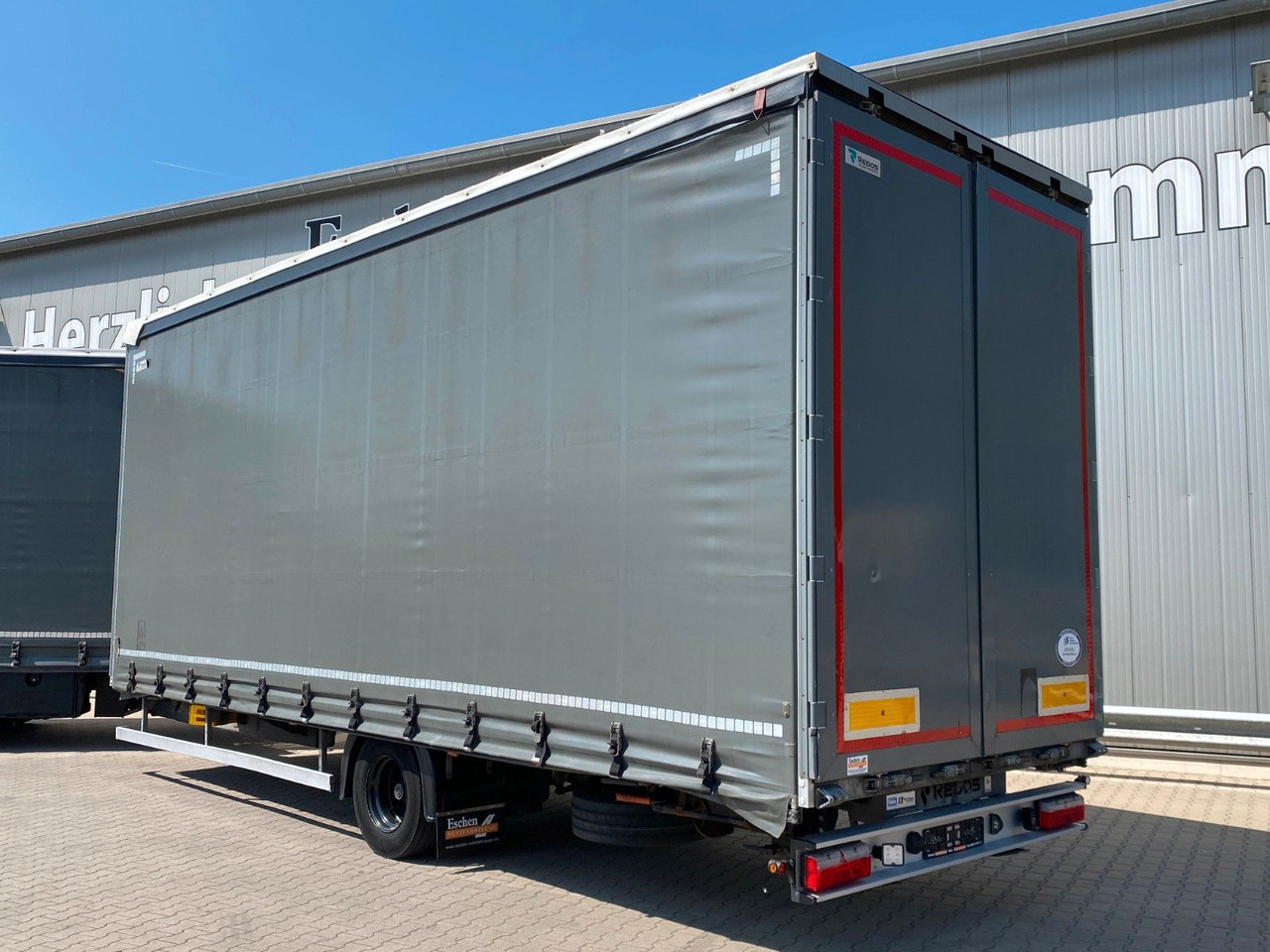 MAN TGM 15.250 + Redos Anhänger GESAMTZUG|Durchlader - Xe tải thùng mui bạt: hình 5 MAN TGM 15.250 + Redos Anhänger GESAMTZUG|Durchlader - Xe tải thùng mui bạt: hình 5