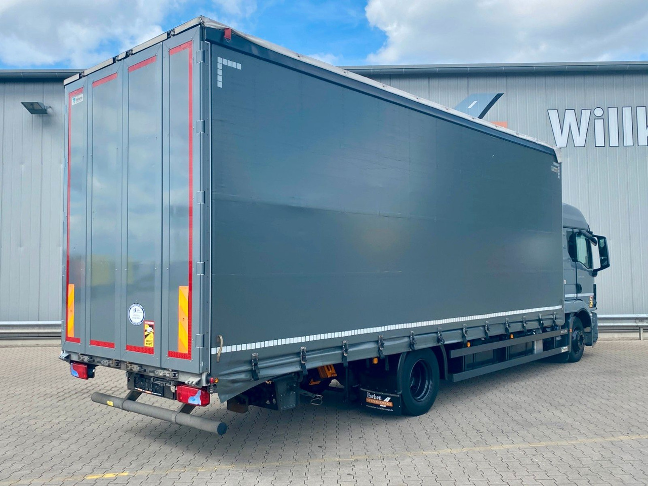 MAN TGM 15.250 + Redos Anhänger GESAMTZUG|Durchlader - Xe tải thùng mui bạt: hình 3 MAN TGM 15.250 + Redos Anhänger GESAMTZUG|Durchlader - Xe tải thùng mui bạt: hình 3