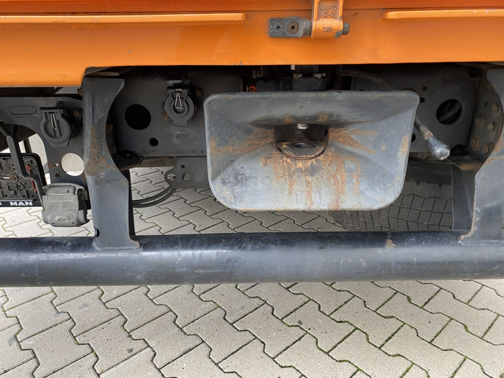 MAN TGM 15.290 4x2 BL / HIAB Faltkran - Xe tải thùng lửng/ Phẳng, Xe cẩu tự hành: hình 4 MAN TGM 15.290 4x2 BL / HIAB Faltkran - Xe tải thùng lửng/ Phẳng, Xe cẩu tự hành: hình 4