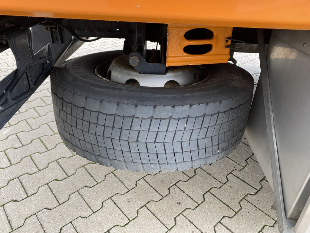 MAN TGM 15.290 4x2 BL / HIAB Faltkran - Xe tải thùng lửng/ Phẳng, Xe cẩu tự hành: hình 5 MAN TGM 15.290 4x2 BL / HIAB Faltkran - Xe tải thùng lửng/ Phẳng, Xe cẩu tự hành: hình 5