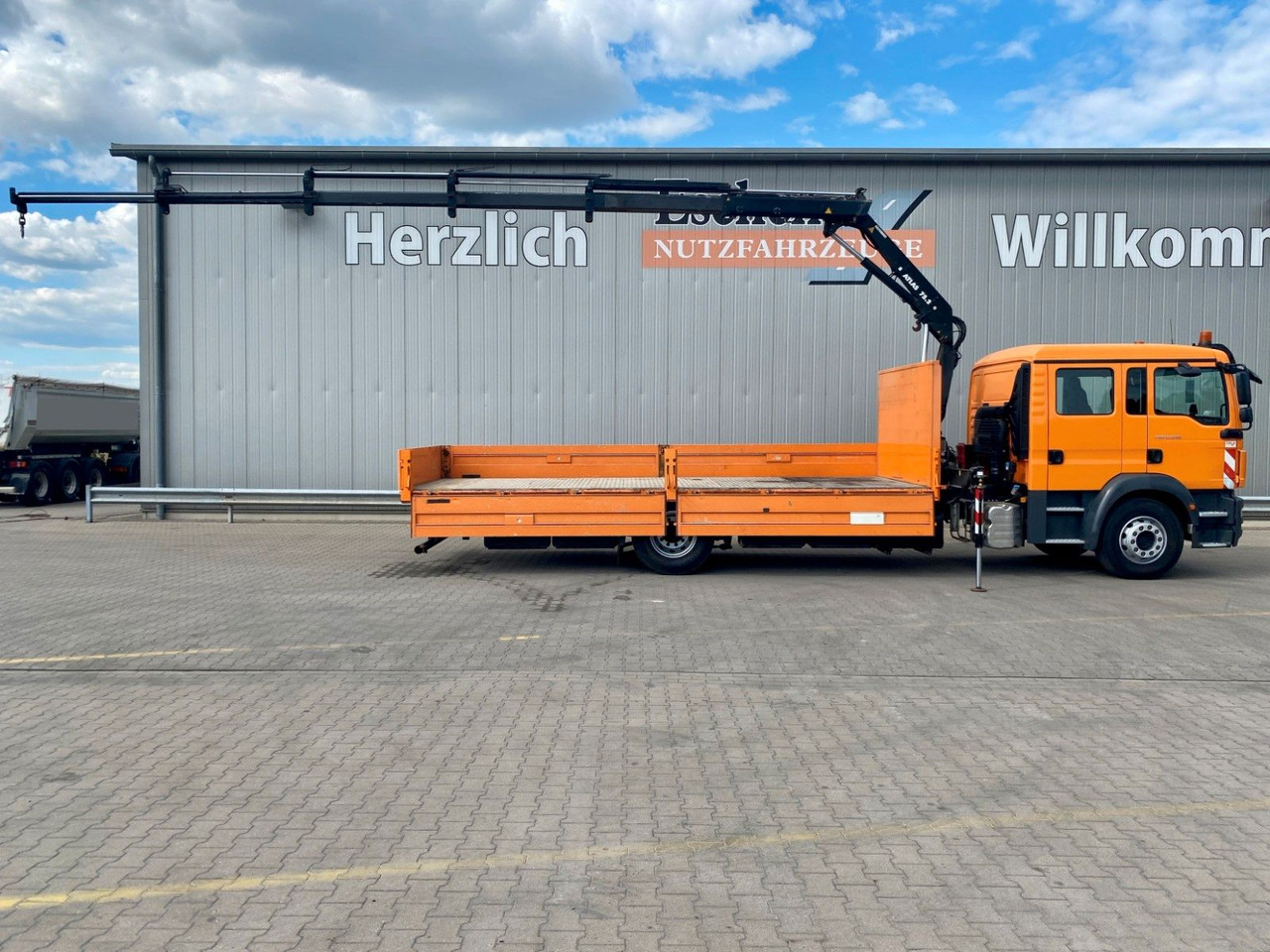 MAN TGM 15.290 DOKA|Atlas AK 75,2*Funk*4x Sitze*Navi - Xe tải thùng lửng/ Phẳng, Xe cẩu tự hành: hình 2 MAN TGM 15.290 DOKA|Atlas AK 75,2*Funk*4x Sitze*Navi - Xe tải thùng lửng/ Phẳng, Xe cẩu tự hành: hình 2