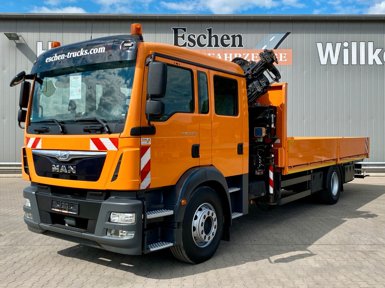 MAN TGM 15.290 DOKA|Atlas AK 75,2*Funk*4x Sitze*Navi - Xe tải thùng lửng/ Phẳng, Xe cẩu tự hành: hình 1 MAN TGM 15.290 DOKA|Atlas AK 75,2*Funk*4x Sitze*Navi - Xe tải thùng lửng/ Phẳng, Xe cẩu tự hành: hình 1
