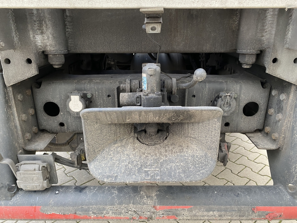 MAN TGM 18.320 4x2 BL / HIAB Heckkran - Xe tải thùng lửng/ Phẳng, Xe cẩu tự hành: hình 2 MAN TGM 18.320 4x2 BL / HIAB Heckkran - Xe tải thùng lửng/ Phẳng, Xe cẩu tự hành: hình 2