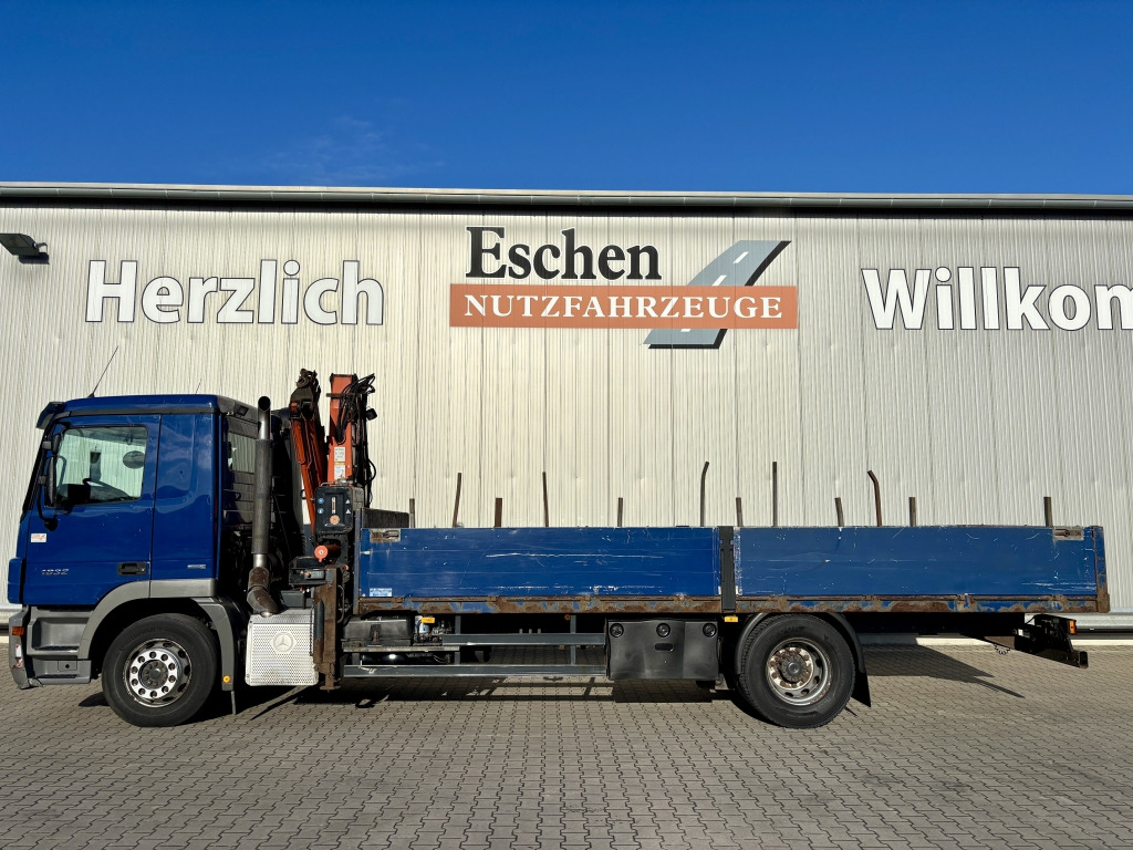 Mercedes-Benz 1832 L / Terex 85.2-A3 Faltkran - Xe tải thùng lửng/ Phẳng, Xe cẩu tự hành: hình 2 Mercedes-Benz 1832 L / Terex 85.2-A3 Faltkran - Xe tải thùng lửng/ Phẳng, Xe cẩu tự hành: hình 2