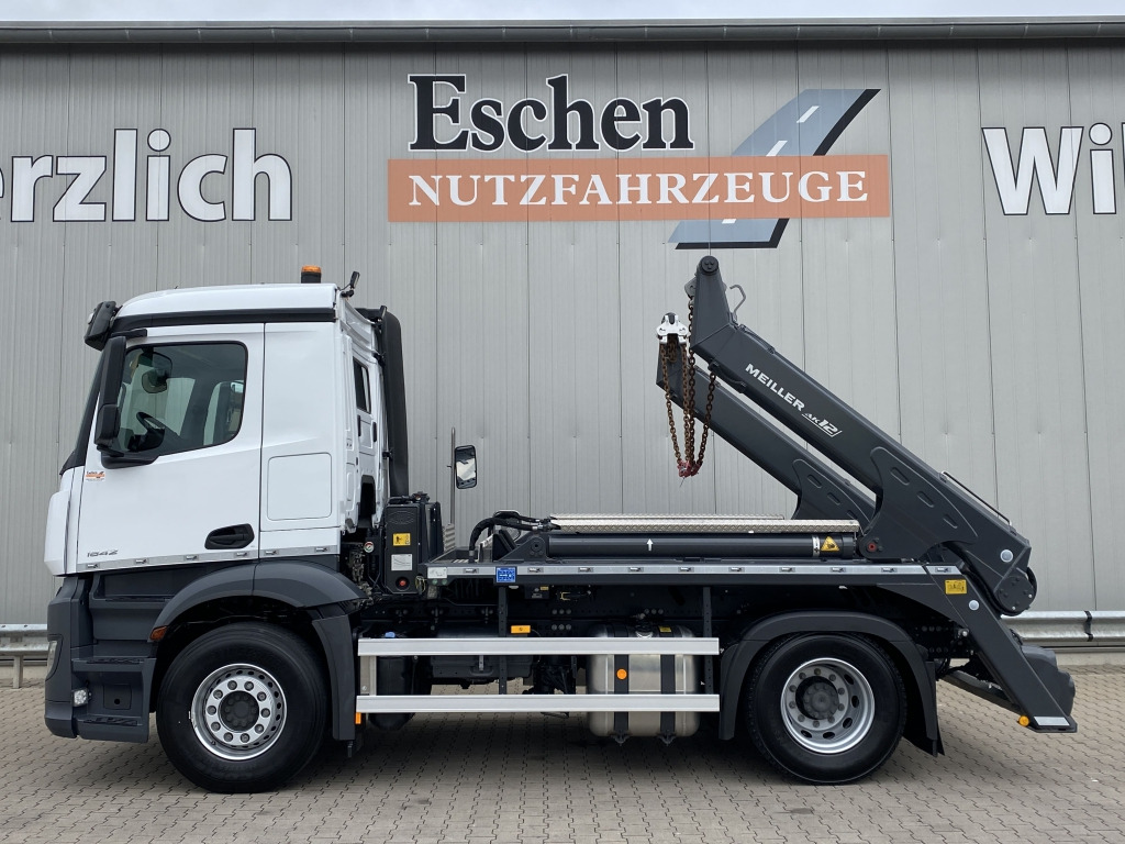 Mercedes-Benz 1842 L Actros - Xe tải chở thùng nhỏ: hình 3 Mercedes-Benz 1842 L Actros - Xe tải chở thùng nhỏ: hình 3