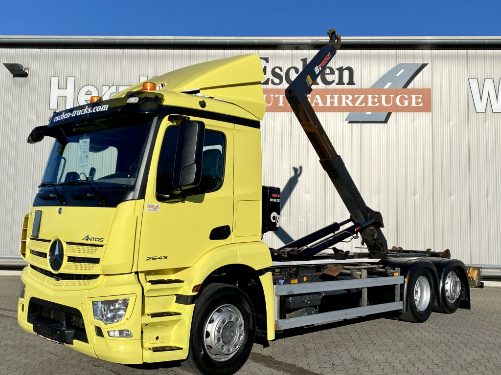 Mercedes-Benz 2543 L 6x2 / HIAB Multiflift Aufbau - Xe tải nâng móc: hình 1 Mercedes-Benz 2543 L 6x2 / HIAB Multiflift Aufbau - Xe tải nâng móc: hình 1