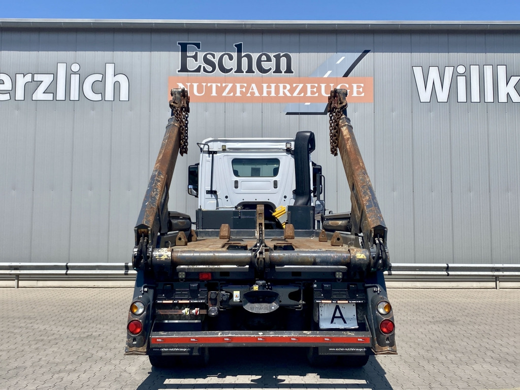 Mercedes-Benz 2643 L 6x4 - Xe tải chở thùng nhỏ: hình 4 Mercedes-Benz 2643 L 6x4 - Xe tải chở thùng nhỏ: hình 4