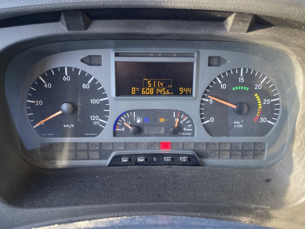 Mercedes-Benz 818 Atego - Xe tải thùng lửng/ Phẳng: hình 5 Mercedes-Benz 818 Atego - Xe tải thùng lửng/ Phẳng: hình 5