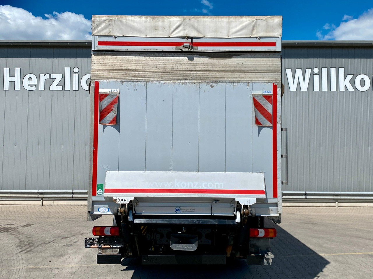 Mercedes-Benz Antos 2543 | BÄR LBW*2x Schiebegardine*Kamera*AC - Xe tải thùng mui bạt: hình 4 Mercedes-Benz Antos 2543 | BÄR LBW*2x Schiebegardine*Kamera*AC - Xe tải thùng mui bạt: hình 4