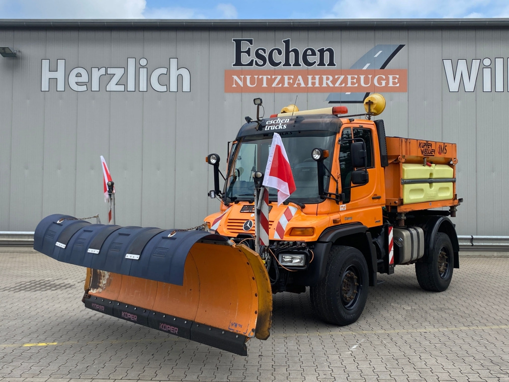 Mercedes-Benz Unimog U 500 4x4 - Xe dọn tuyết: hình 1 Mercedes-Benz Unimog U 500 4x4 - Xe dọn tuyết: hình 1