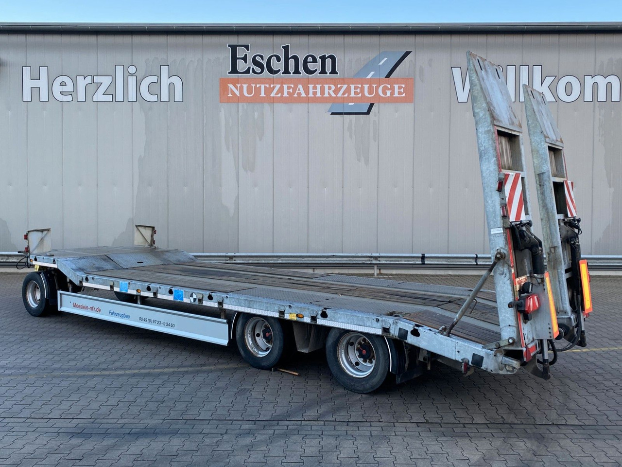 Möslein TF3-P | verzinktes Chassis*hydr. Rampen*Blatt - Rơ moóc thùng thấp: hình 3 Möslein TF3-P | verzinktes Chassis*hydr. Rampen*Blatt - Rơ moóc thùng thấp: hình 3