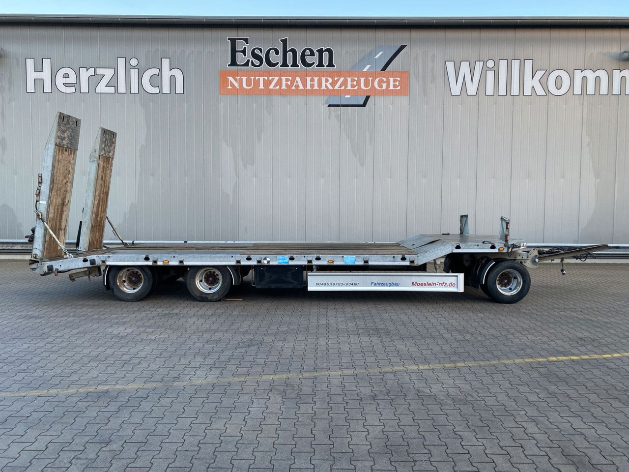 Möslein TF3-P | verzinktes Chassis*hydr. Rampen*Blatt - Rơ moóc thùng thấp: hình 5 Möslein TF3-P | verzinktes Chassis*hydr. Rampen*Blatt - Rơ moóc thùng thấp: hình 5