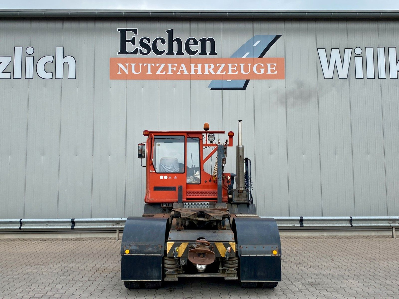Terberg RT20 4x4 Rangierfahrzeug | Automatik - Máy cày trạm: hình 4 Terberg RT20 4x4 Rangierfahrzeug | Automatik - Máy cày trạm: hình 4