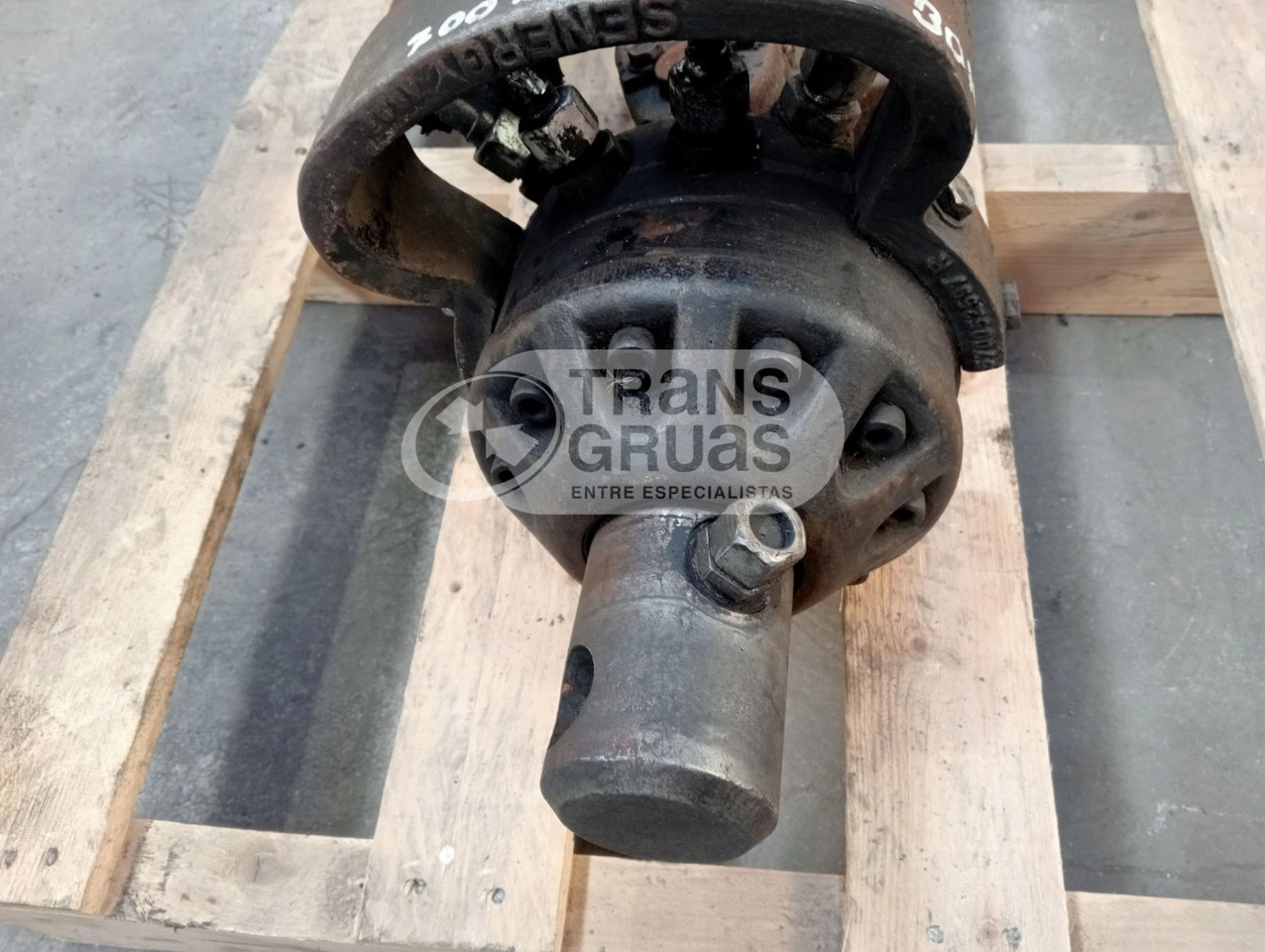 Rotator Kinshofer ocasión 4.500 Kg - Đính kèm: hình 2 Rotator Kinshofer ocasión 4.500 Kg - Đính kèm: hình 2