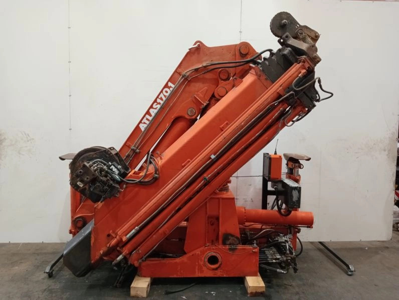 Grúa Atlas AK 170.1 A5 - Cẩu gấp cho Xe tải: hình 3 Grúa Atlas AK 170.1 A5 - Cẩu gấp cho Xe tải: hình 3