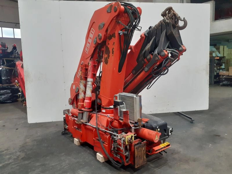 Grúa FASSI F270A.26 - Cẩu gấp cho Xe tải: hình 3 Grúa FASSI F270A.26 - Cẩu gấp cho Xe tải: hình 3