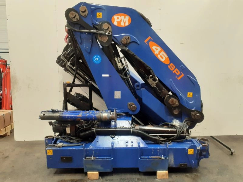 Grúa PM 45 SP - Cẩu gấp cho Xe tải: hình 4 Grúa PM 45 SP - Cẩu gấp cho Xe tải: hình 4