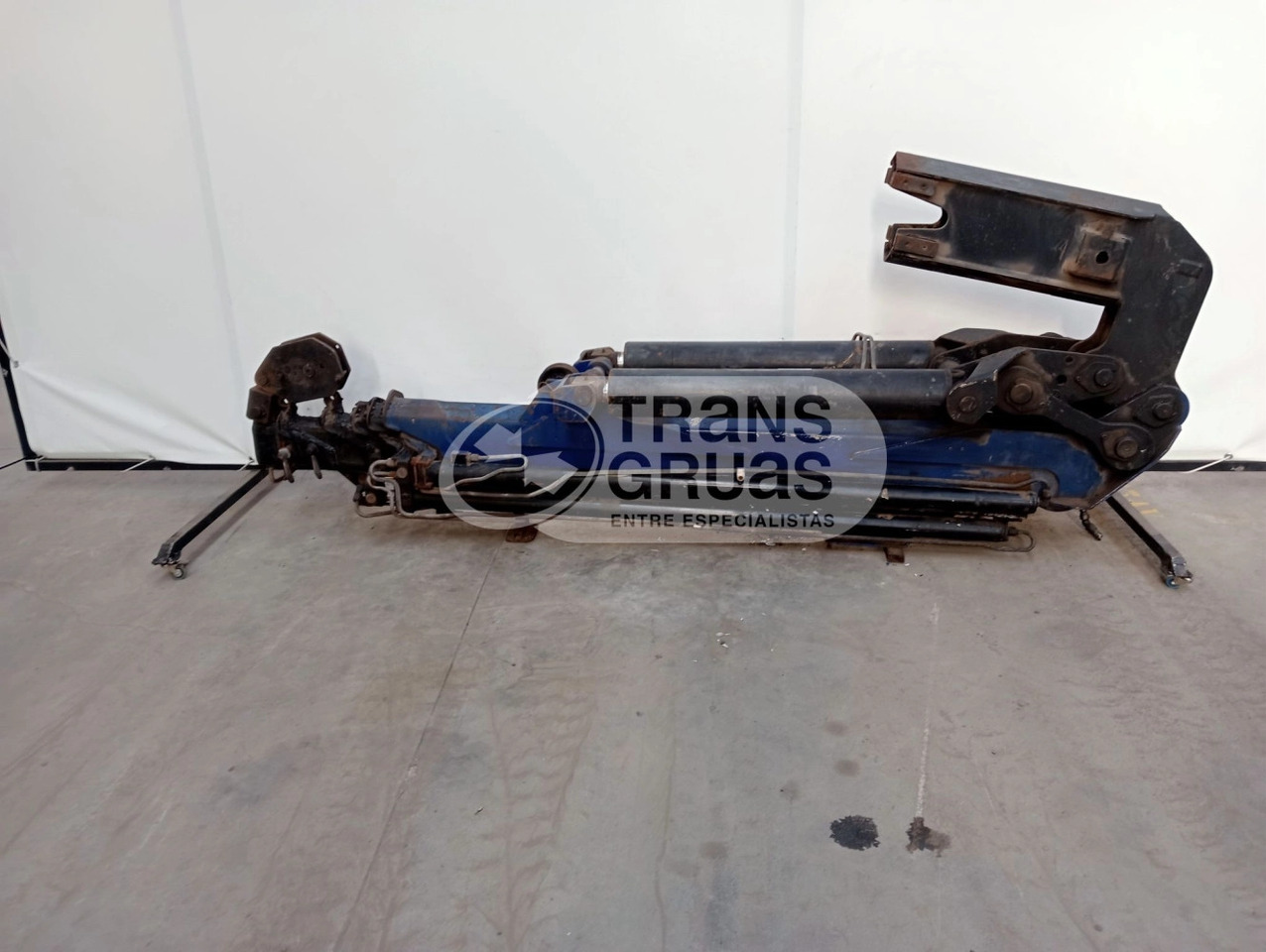 Grúa PM 63 SP - Cẩu gấp cho Xe tải: hình 2 Grúa PM 63 SP - Cẩu gấp cho Xe tải: hình 2