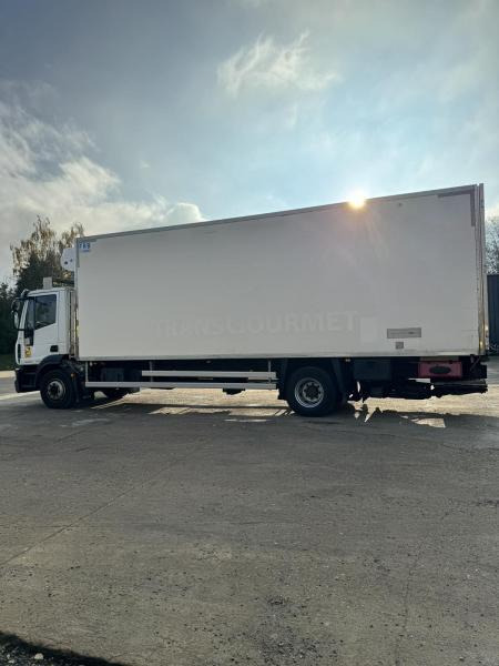 Iveco Eurocargo 160E30 - Xe tải đông lạnh: hình 2 Iveco Eurocargo 160E30 - Xe tải đông lạnh: hình 2