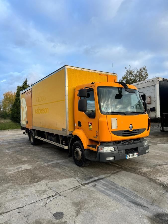 Renault Midlum 220 - Xe tải hộp: hình 1 Renault Midlum 220 - Xe tải hộp: hình 1
