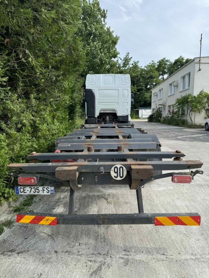 Renault Premium 430 - Xe chở container/ Xe tải hoán đổi thân: hình 5 Renault Premium 430 - Xe chở container/ Xe tải hoán đổi thân: hình 5