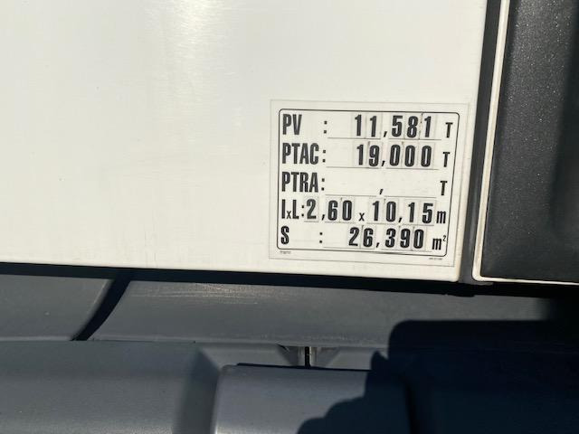 Scania R 320 - Xe tải đông lạnh: hình 2 Scania R 320 - Xe tải đông lạnh: hình 2