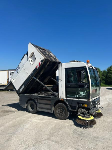 Schmidt Clingo 500 Compact 400 - Xe quét đường: hình 5 Schmidt Clingo 500 Compact 400 - Xe quét đường: hình 5