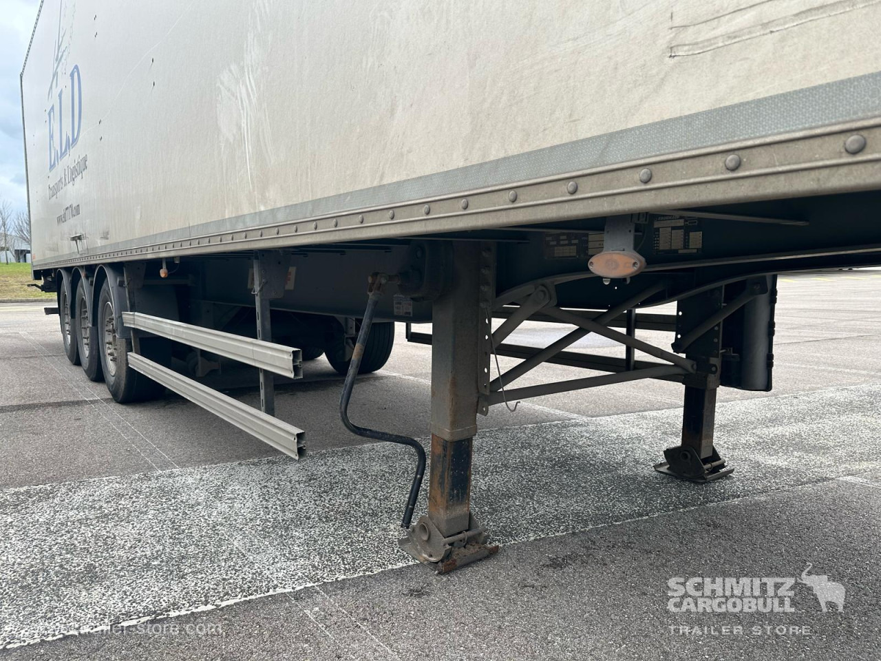 FRUEHAUF Dryfreight Standard Roller shutter door - Sơ mi rơ moóc hộp kín: hình 2 FRUEHAUF Dryfreight Standard Roller shutter door - Sơ mi rơ moóc hộp kín: hình 2