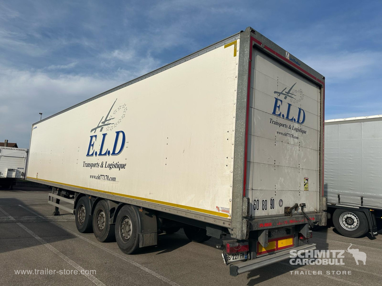 Sơ mi rơ moóc hộp kín LECI TRAILER Dryfreight Standard Roller shutter door: hình 6
