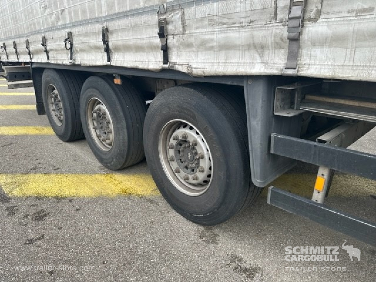 SCHMITZ Curtainsider Standard - Sơ mi rơ moóc mui bạt: hình 3 SCHMITZ Curtainsider Standard - Sơ mi rơ moóc mui bạt: hình 3
