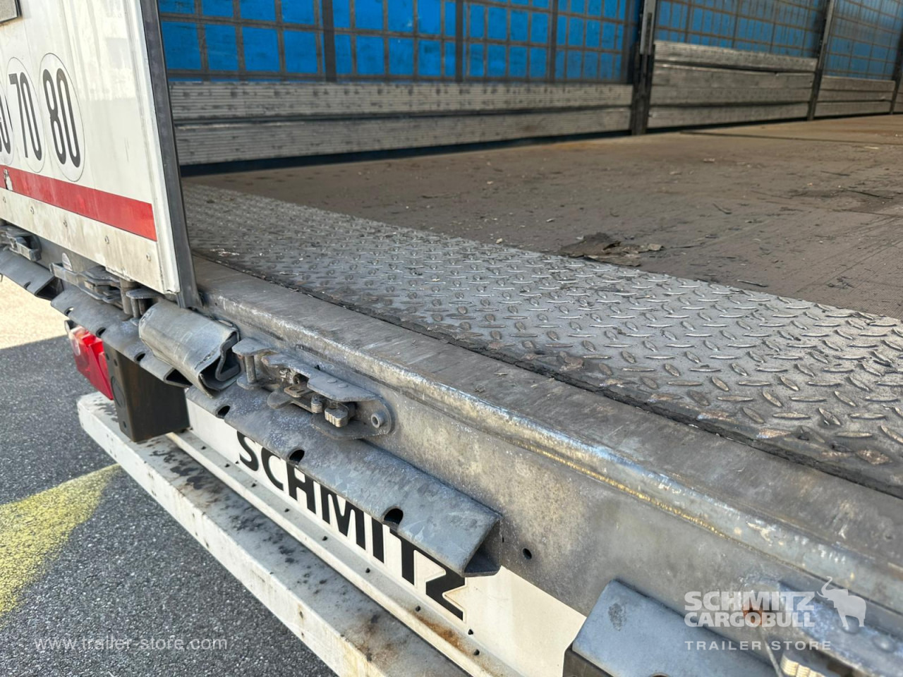SCHMITZ Curtainsider Standard - Sơ mi rơ moóc mui bạt: hình 5 SCHMITZ Curtainsider Standard - Sơ mi rơ moóc mui bạt: hình 5