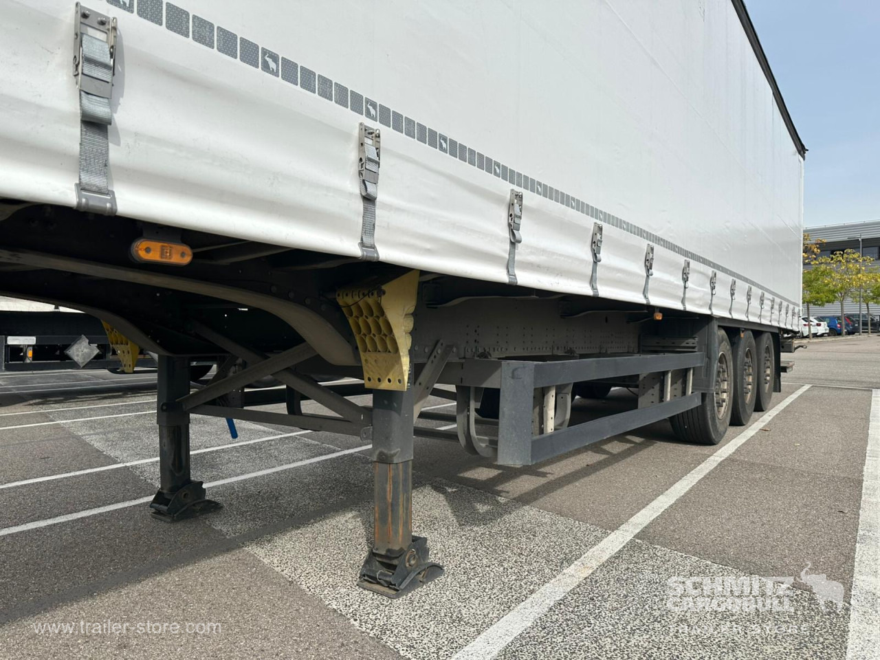 SCHMITZ Curtainsider Standard Taillift - Sơ mi rơ moóc mui bạt: hình 2 SCHMITZ Curtainsider Standard Taillift - Sơ mi rơ moóc mui bạt: hình 2