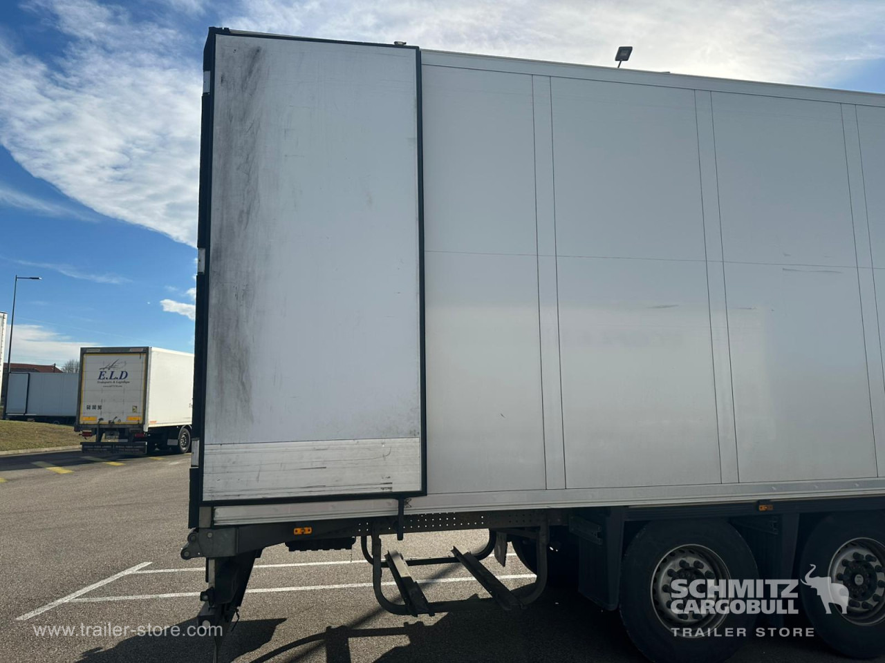 SCHMITZ Reefer Standard - Sơ mi rơ moóc đẳng nhiệt: hình 4 SCHMITZ Reefer Standard - Sơ mi rơ moóc đẳng nhiệt: hình 4