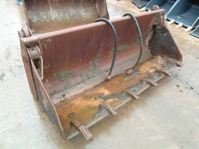 Atlas - Gầu xúc lật: hình 2 Atlas - Gầu xúc lật: hình 2