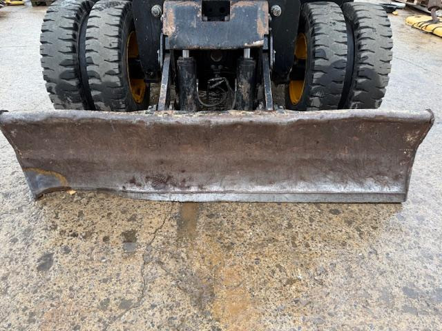 Máy xúc bánh lốp JCB JS 175 W+: hình 14