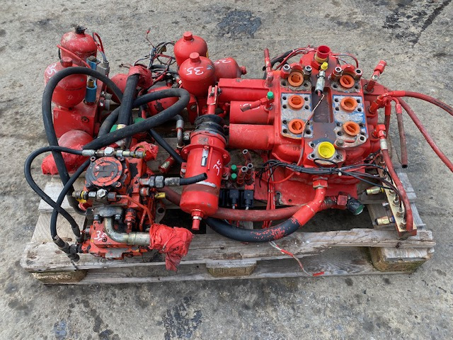 2426877 - O&K L45 - Phụ tùng cho Máy móc xây dựng: hình 2 2426877 - O&K L45 - Phụ tùng cho Máy móc xây dựng: hình 2