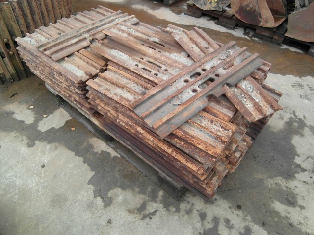 VOLVO EC 180 - Bánh lăn cho Máy móc xây dựng: hình 2 VOLVO EC 180 - Bánh lăn cho Máy móc xây dựng: hình 2