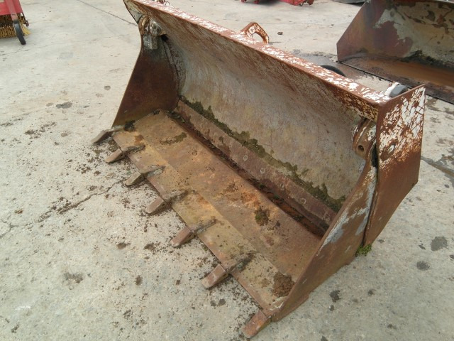 Volvo L 30 - Gầu xúc lật: hình 1 Volvo L 30 - Gầu xúc lật: hình 1