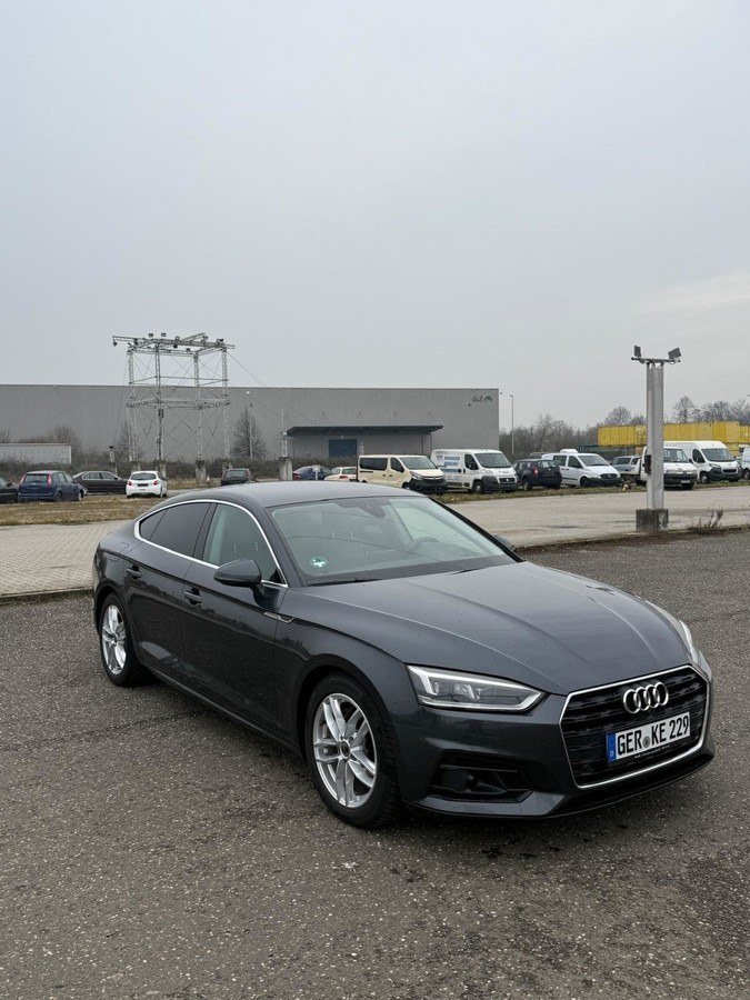AUDI A5 Sportback (Typ F5) 2.0 TDI Schräghecklimousin - Xe hơi: hình 2 AUDI A5 Sportback (Typ F5) 2.0 TDI Schräghecklimousin - Xe hơi: hình 2