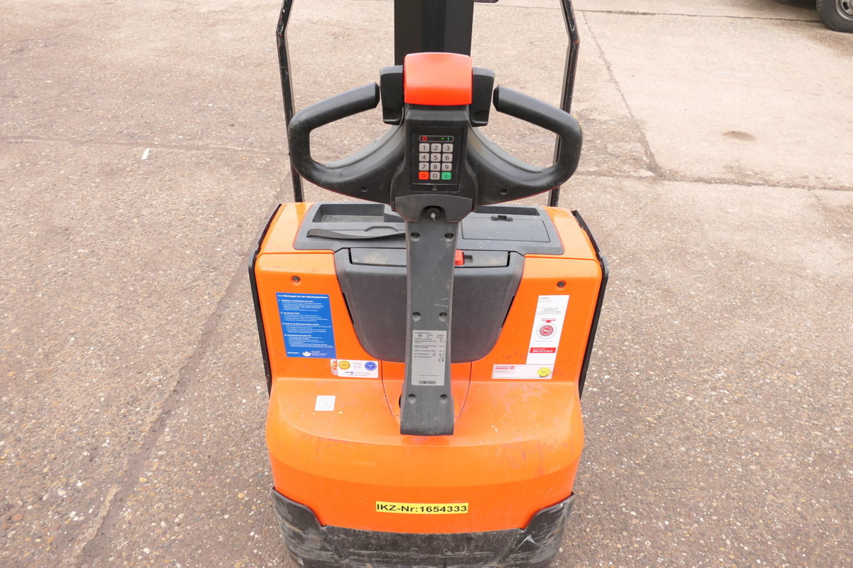 BT SWE 080L - Xe tải nâng pallet: hình 5 BT SWE 080L - Xe tải nâng pallet: hình 5